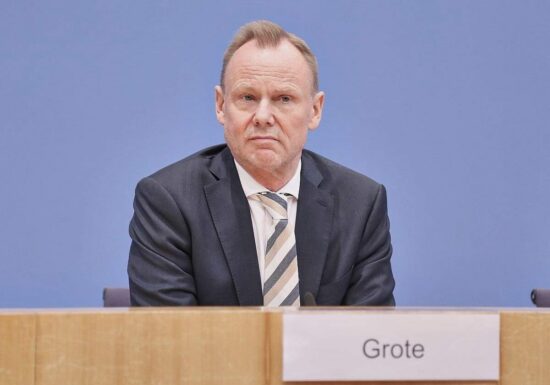 Grote: Russland wird hybride Angriffe intensivieren