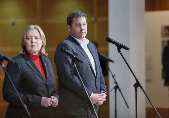 SPD-Spitze lädt frühere Parteivorsitzende zu Beratungen ein