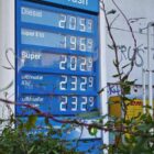 Klingbeil will "Übergewinnsteuer" für Entlastung bei Spritpreisen