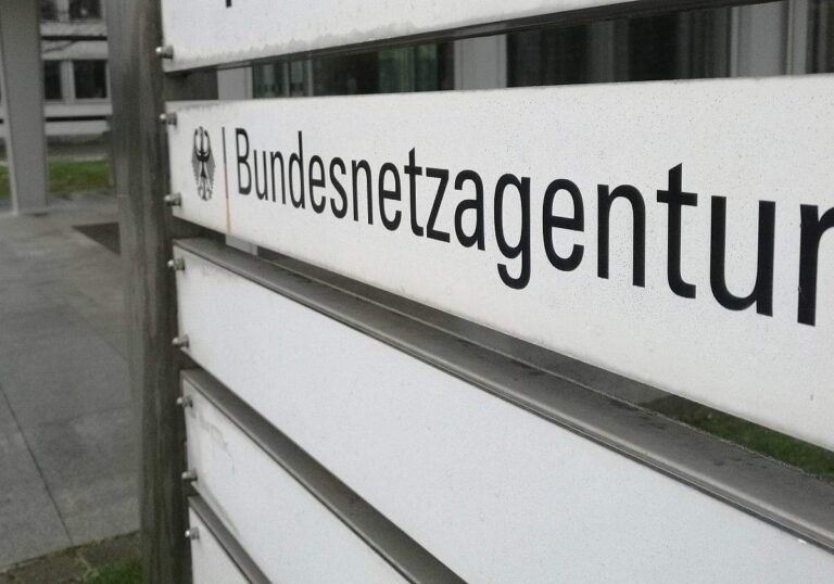 Netzagentur: "Übergewinnsteuer" brachte bislang 900 Millionen Euro