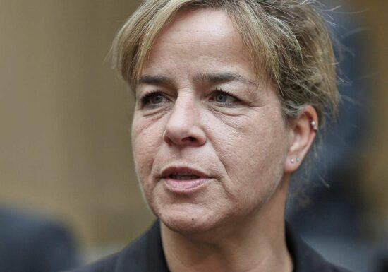 NRW-Vizeministerpräsidentin will Bund-Länder-Runde für AfD-Verbot