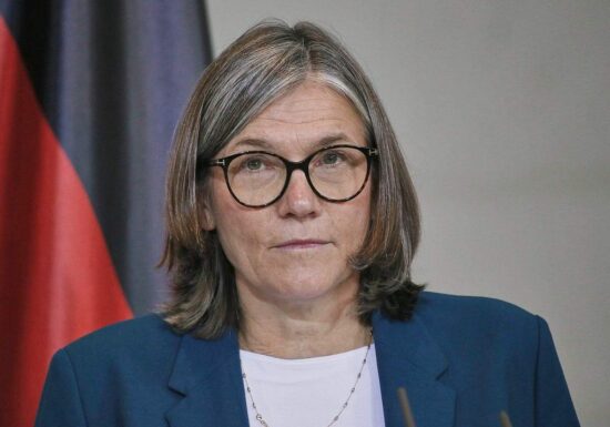 Vizechefin des VW-Aufsichtsrats zweifelt an Sparzielen