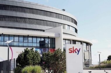 Bertelsmann verteidigt Stellenabbau bei RTL und Sky