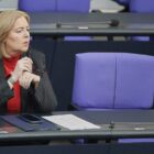 CSU-Politiker Hoffmann gegen Rauswurf von Arbeitsministerin Bas