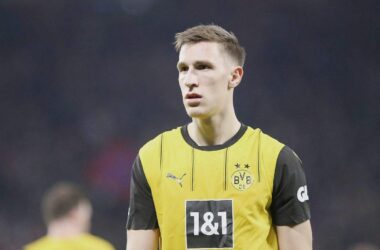 1. Bundesliga: Stuttgart verliert gegen Dortmund