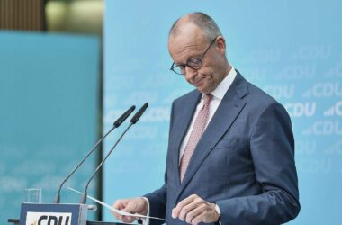 Forsa: Union verharrt auf Rekordtief