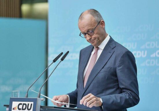 Forsa: Union verharrt auf Rekordtief