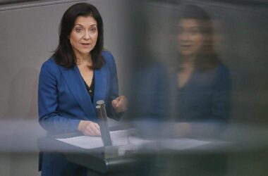Reiche mahnt Reformkurs im Sozialsystem an