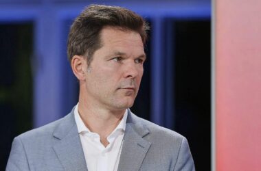 Krach wirft Söder gezielte "Zündelei" im Wahlkampf vor