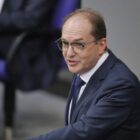 SPD kündigt Widerstand gegen Dobrindts Asylberatungs-Kürzungen an