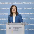 Reiche will Kampfgeist bei Reformvorhaben