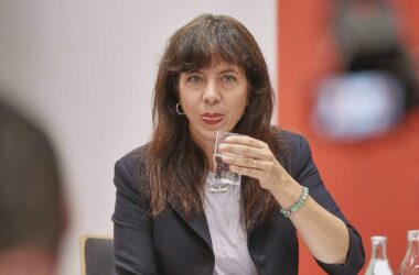 Politbarometer: Linke in Berlin knapp vorn
