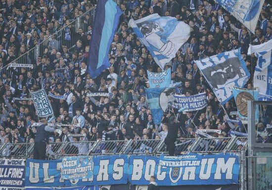Hüpfverbot für Ostkurve im Bochumer Ruhrstadion