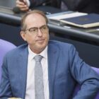 Grüne und Union streiten über Dobrindts Sprachkurs-Verschärfung