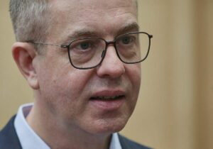 Evers sieht Merz in Vertrauenskrise