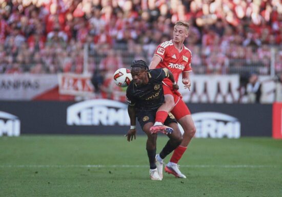 1. Bundesliga: Union feiert ersten Sieg - FCA und Bayern mit Remis