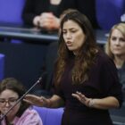 Linken-Politikerin Köktürk droht CDU-Abgeordnetem mit Anwalt