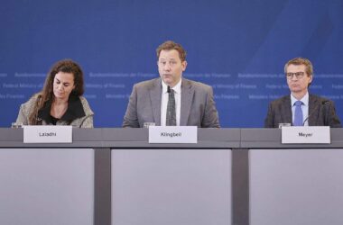 Steuerschätzer schrauben Erwartungen nach oben