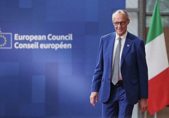 Merz pocht auf deutliche Kürzungen bei EU-Haushaltsplänen
