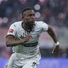 2. Bundesliga: St. Pauli gewinnt gegen Karlsruhe
