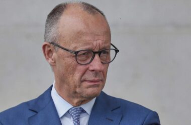 Forsa: Union legt zu - Merz bleibt unpopulär