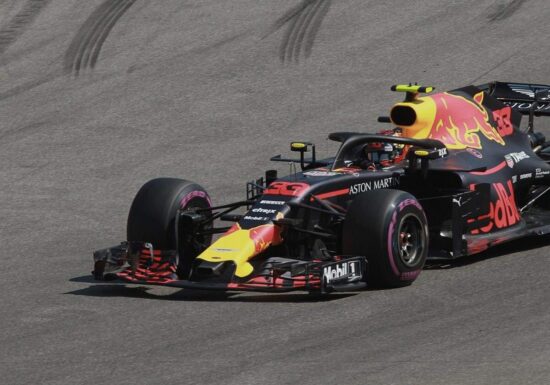 Formel 1: Verstappen feiert Sieg bei Nachtrennen in Singapur