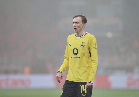 1. Bundesliga: Dortmund gewinnt gegen Frankfurt