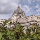 Papst erfolgreich an Lunge operiert