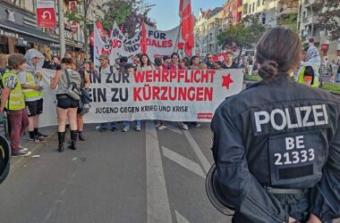 Zahl der Kriegsdienstverweigerer steigt rasant an
