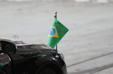 Bolsonaro nennt Wahlergebnis "illegitim"