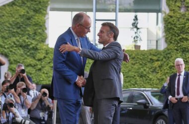 Deutschland und Frankreich vereinbaren Verbrenner-Aus-Aus