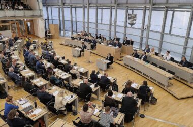 Wagenknecht sieht Ende der "Brandmauer" in Sachsen-Anhalt