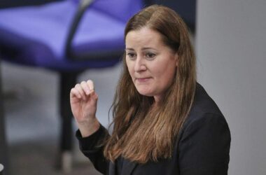 Wissler wirbt für Rot-Grün-Rot in Berlin