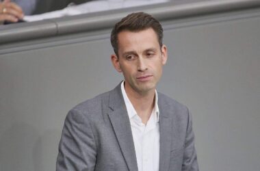 Audretsch nennt 2,8-Grad-Prognose "Horrornachricht"