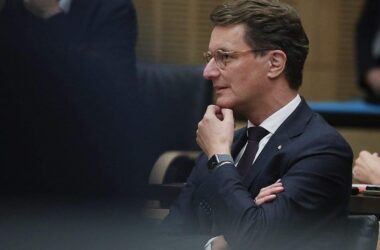 Wüst zum Bundesratspräsidenten gewählt