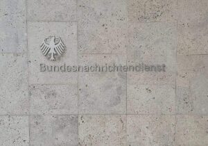 Berichte: Ex-BND-Chef Hanning wegen Spionageverdacht festgenommen