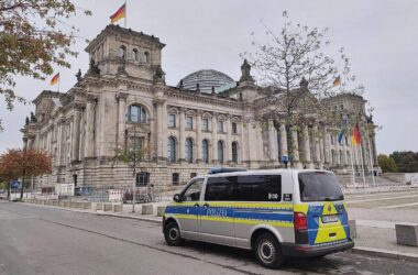 Klöckner: Bundestag zunehmend externen Gefahren ausgesetzt