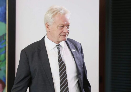 Rainer befürchtet hohe Suizidrate unter Landwirten