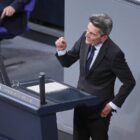 Mützenich drängt auf europäische Initiative für Ukraine-Frieden