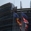 Bericht: Autolobby sucht Nähe zur extremen Rechten im EU-Parlament