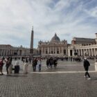 Papst Leo XIV. muss sich Lungenoperation unterziehen