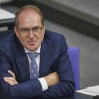 Linke kritisiert Dobrindt-Pläne gegen Vergesellschaftungen scharf