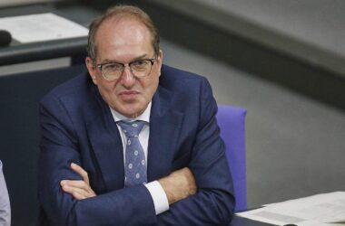 Linke kritisiert Dobrindt-Pläne gegen Vergesellschaftungen scharf