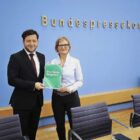 Grünen-Spitze legt Leitantrag für Parteitag vor