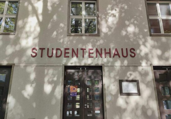 Deutlich Mehrheit beginnt Studium im eigenen Bundesland