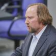 Hofreiter will Bundeswehr-Einsatz gegen Russlands Schattenflotte