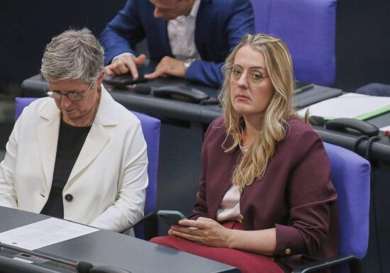 Grüne erklären bisherige Strategie gegen AfD für gescheitert