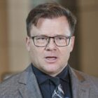 Schneider will bessere Finanzierung und Mitsprache indigener Völker
