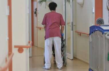 Pflegeverband warnt vor über 50.000 Kündigungen