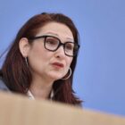 Ataman drängt auf Maßnahmen gegen Diskriminierung in Wechseljahren
